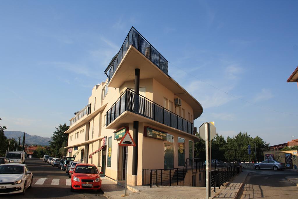 Ar Apartamentos Soto Del Real ห้อง รูปภาพ
